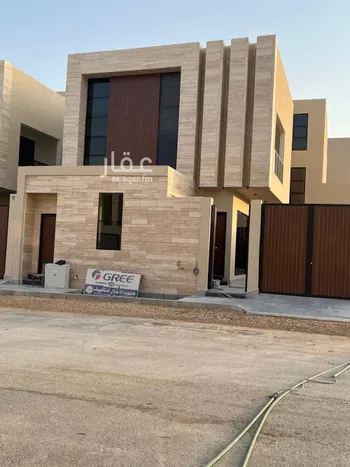 فيلا للبيع في شارع محمد بن أبي بكر القيم, حي المهدية, مدينة الرياض, منطقة الرياض