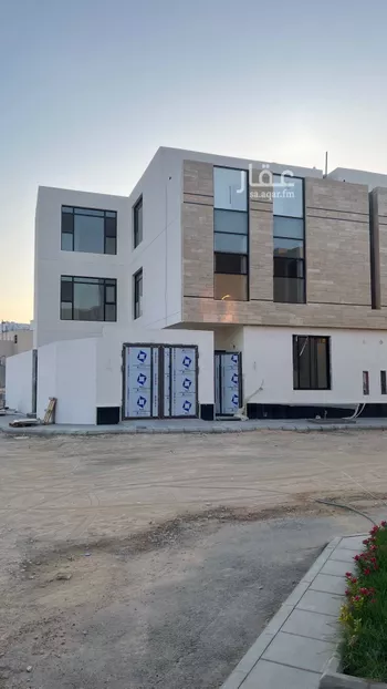 فيلا للبيع في شارع محمد بن أبي بكر القيم, حي المهدية, مدينة الرياض, منطقة الرياض صورة 2