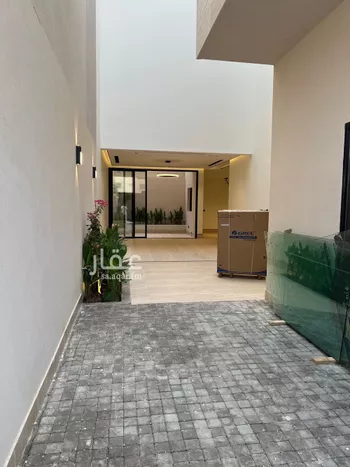 فيلا للبيع في شارع محمد بن أبي بكر القيم, حي المهدية, مدينة الرياض, منطقة الرياض صورة 3