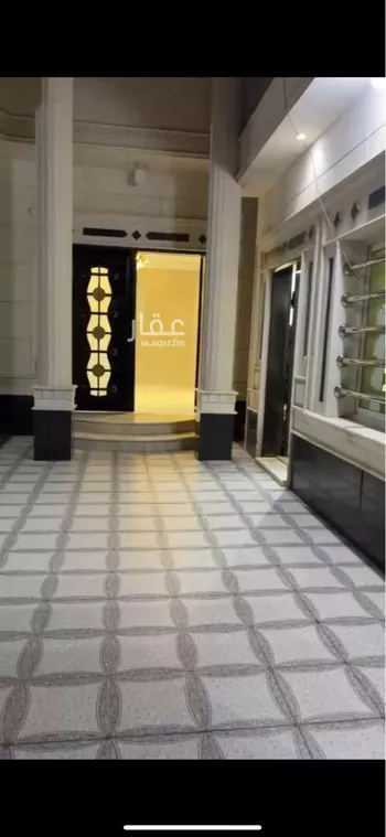 فيلا للبيع في شارع جلاجل, حي ظهرة لبن, مدينة الرياض, منطقة الرياض صورة 3