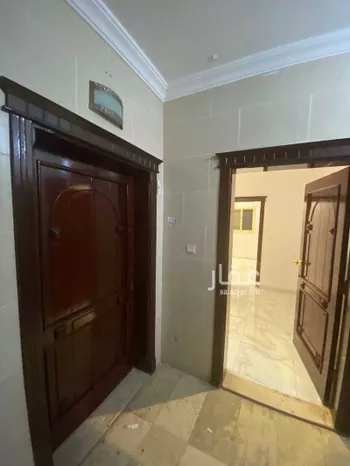 شقة للبيع في شارع عباد الناجي ، حي مريخ ، جدة ، جدة