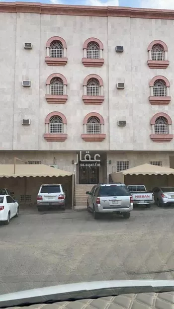 عمارة للبيع في شارع الوليد ابن محمد السلمي, حي العنابس, مدينة المدينه المنوره, منطقة المدينة المنورة