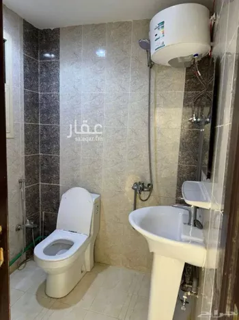 شقة للإيجار في شارع ميناء الاحمدي, حي إشبيلية, مدينة الرياض, منطقة الرياض صورة 5