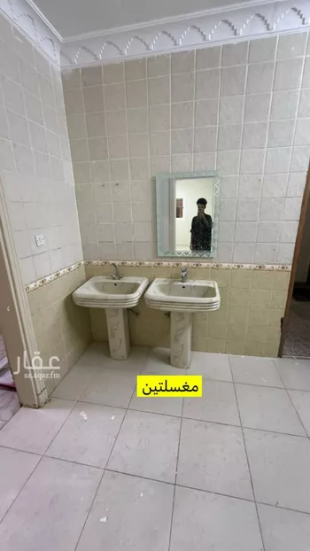 شقة للإيجار في شارع ميناء الاحمدي, حي إشبيلية, مدينة الرياض, منطقة الرياض صورة 4