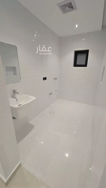 فيلا للبيع في شارع الخانق ، حي الدانة ، الهفوف‎ ، الاحساء