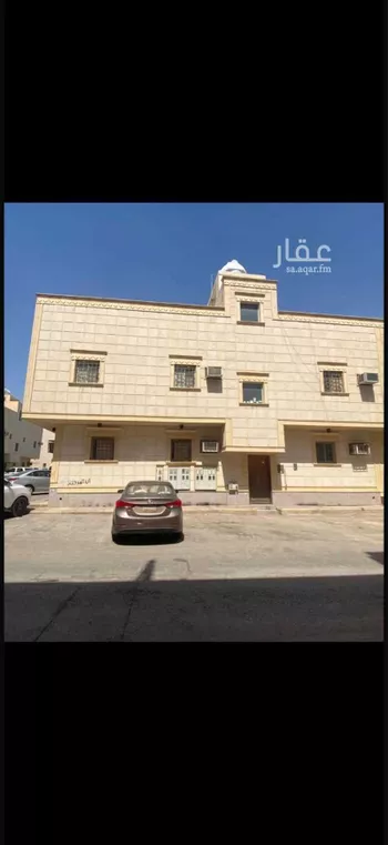 عمارة للبيع في شارع محمد السيرافي, حي الجرادية, مدينة الرياض, منطقة الرياض صورة 2
