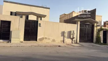 فيلا للبيع في شارع عين هيت ، حي الملز ، الرياض ، منطقة الرياض