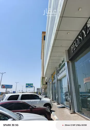 محل للإيجار في شارع طريق عثمان بن عفان, حي المريكبات, مدينة الدمام, المنطقة الشرقية