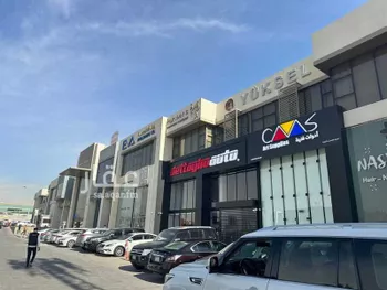 محل للإيجار في شارع ابي بكر الصديق الفرعي, حي التعاون, مدينة الرياض, منطقة الرياض صورة 2