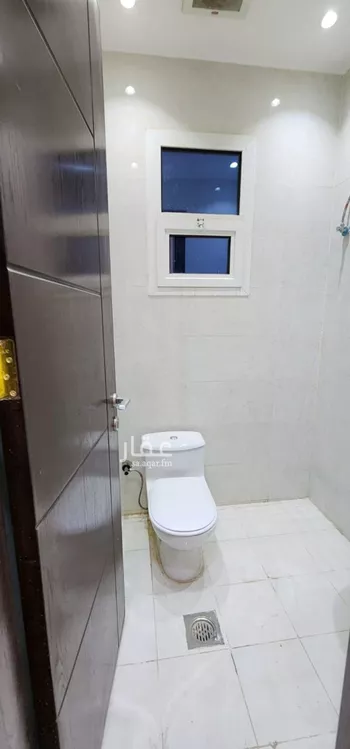 مكتب تجاري للإيجار في شارع السيل الكبير, حي المهدية, مدينة الرياض, منطقة الرياض صورة 5
