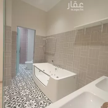 دور للإيجار في شارع الرشدية, حي الملقا, مدينة الرياض, منطقة الرياض صورة 5