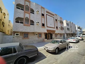 عمارة للبيع في شارع جبل ورجان, حي الصفاء, مدينة جدة, منطقة مكة المكرمة صورة 4