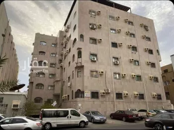 عمارة للإيجار في شارع الامير ماجد, حي الصفاء, مدينة جدة, منطقة مكة المكرمة