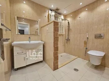 شقة للإيجار في شارع ماجد بن عبدالعزيز, حي الصفاء, مدينة جدة, منطقة مكة المكرمة صورة 4