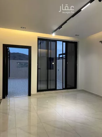فيلا للبيع في شارع ادريس بن اليماني, حي البحيرات, مدينة مكه المكرمه, منطقة مكة المكرمة صورة 2