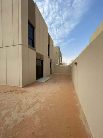 فيلا للبيع في شارع 242, حي سدرة, مدينة الرياض, منطقة الرياض صورة 2