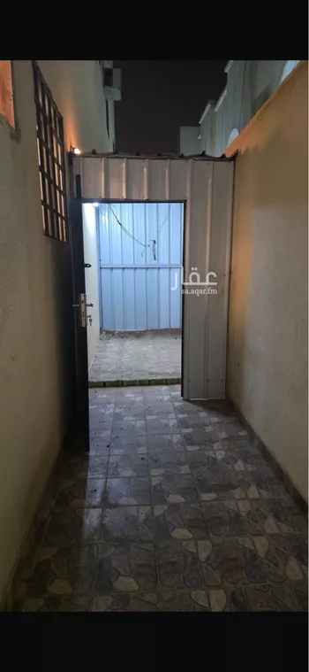 فيلا للإيجار في شارع البساله, حي السويدي الغربي, مدينة الرياض, منطقة الرياض صورة 4