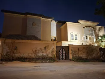 فيلا للبيع في شارع مالك بن الريب, حي الرحمانية, مدينة الرياض, منطقة الرياض صورة 2