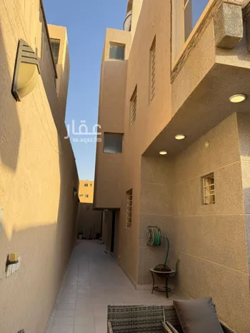 فيلا للبيع في شارع الجنادل, حي ظهرة لبن, مدينة الرياض, منطقة الرياض صورة 5