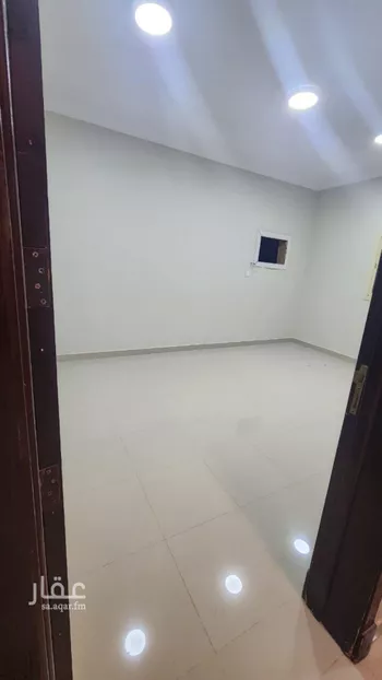 شقة للبيع في شارع عبدالرحمن بن أبي ياسر, حي الرمال, مدينة الرياض, منطقة الرياض صورة 2