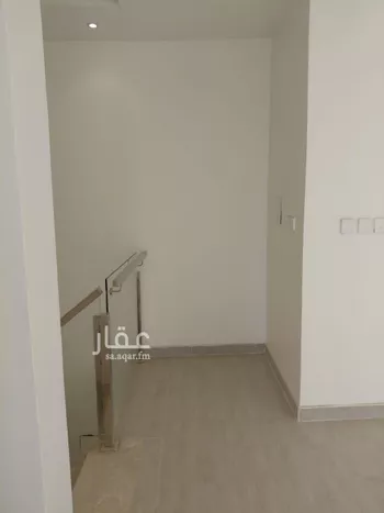 فيلا للبيع في شارع المبارز الحلبي, حي الشفاء, مدينة الرياض, منطقة الرياض صورة 3