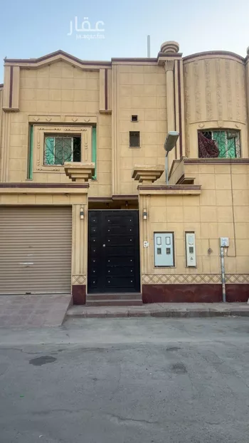 فيلا للبيع في شارع الحسين الغساني, حي الرمال, مدينة الرياض, منطقة الرياض