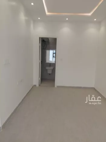 فيلا للبيع في شارع المبارز الحلبي, حي الشفاء, مدينة الرياض, منطقة الرياض صورة 4