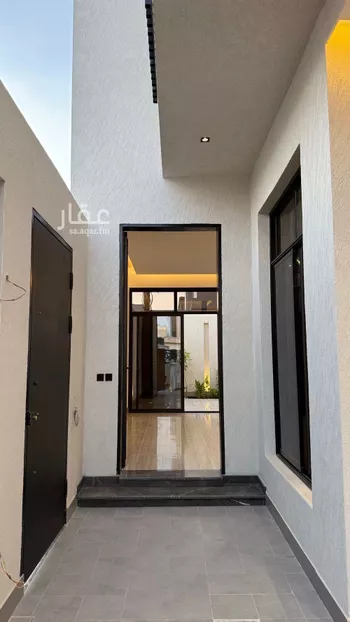 فيلا للبيع في شارع أبي الحسن الأسفرائيني, حي المهدية, مدينة الرياض, منطقة الرياض صورة 3