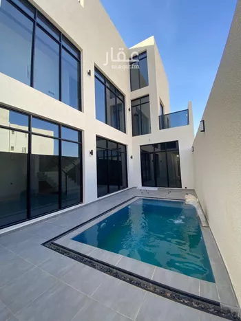 فيلا للبيع في شارع عبداللطيف بن المبارك, حي المهدية, مدينة الرياض, منطقة الرياض صورة 2