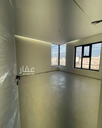 فيلا للبيع في شارع ابن الاحمر, حي الرانوناء, مدينة المدينه المنوره, منطقة المدينة المنورة صورة 3
