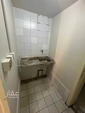 غرفة للإيجار في شارع حنيفة ابو حزيم, حي النزهة, مدينة جدة, منطقة مكة المكرمة صورة 2