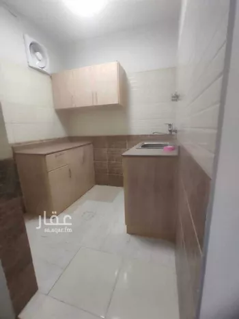 عمارة للإيجار في شارع أبي الفرج الدوادمي, حي الزهراء, مدينة الرياض, منطقة الرياض صورة 2