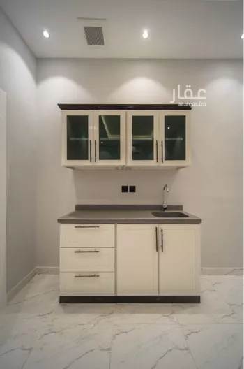 شقة للإيجار في شارع الاميرة سارة بنت احمد السديري, حي الضباط, مدينة الرياض, منطقة الرياض صورة 4
