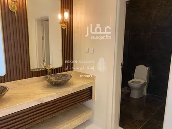 فيلا للبيع في شارع العيينه, حي القصور, مدينة الدمام, المنطقة الشرقية صورة 4