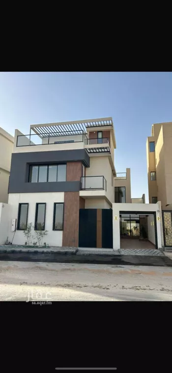 فيلا للبيع في شارع أحمد بن عمر التنبكتي, حي المهدية, مدينة الرياض, منطقة الرياض