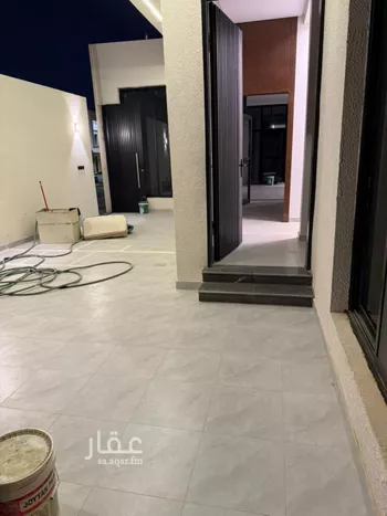 فيلا للبيع في شارع أبي بكر بن حجي بسيوبي, حي العوالي, مدينة الرياض, منطقة الرياض صورة 4
