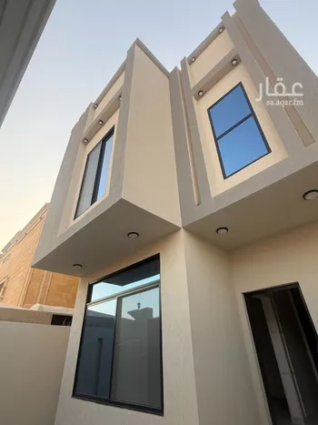 فيلا للبيع في شارع نشوان سعيد الحميري, حي ضاحية الملك فهد, مدينة الدمام, المنطقة الشرقية
