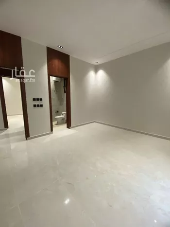 دور للبيع في شارع عين صالح, حي عكاظ, مدينة الرياض, منطقة الرياض صورة 5