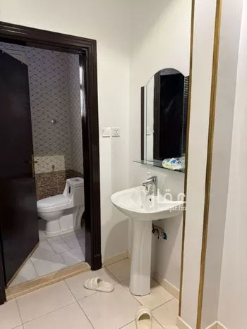 شقة للإيجار في شارع عبدالعزيز بن إسماعيل, حي المونسية, مدينة الرياض, منطقة الرياض صورة 3