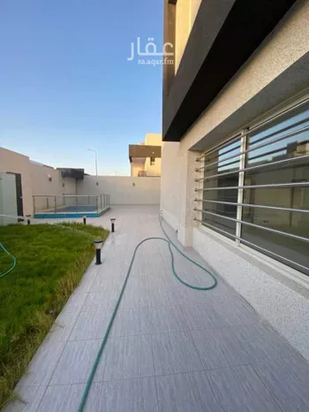 فيلا للبيع في شارع عباس محمود العقاد, حي المونسية, مدينة الرياض, منطقة الرياض