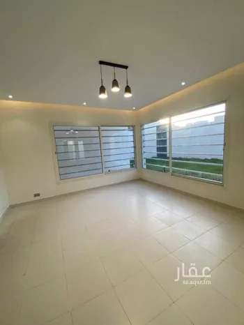 فيلا للبيع في شارع عباس محمود العقاد, حي المونسية, مدينة الرياض, منطقة الرياض صورة 2