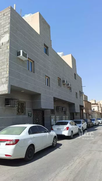 عمارة للبيع في شارع النقعاء, حي عتيقة, مدينة الرياض, منطقة الرياض