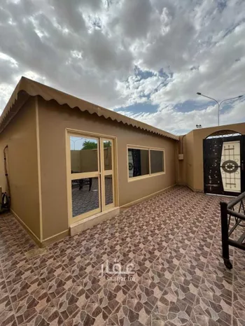 فيلا للبيع في شارع 4675682, حي الملك خالد, مدينة عنيزه, منطقة القصيم صورة 3