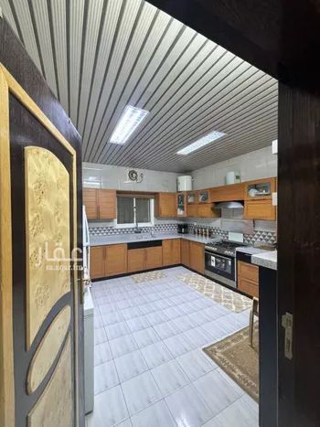 فيلا للبيع في شارع نظام الدين بن معصوم, حي الرمال, مدينة الرياض, منطقة الرياض صورة 3