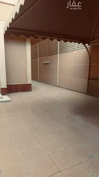 فيلا للبيع في شارع رقم 40, حي العزيزية, مدينة الرياض, منطقة الرياض صورة 2