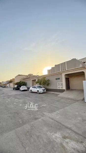 فيلا للبيع في شارع العينة, حي شبرا, مدينة الرياض, منطقة الرياض صورة 3