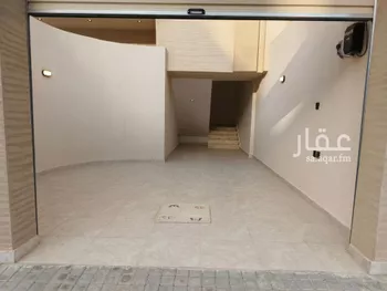 دور للبيع في شارع عبدالله بن أبي البركات, حي عكاظ, مدينة الرياض, منطقة الرياض صورة 3