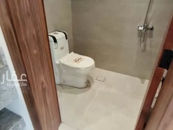 دور للبيع في شارع عبدالله بن أبي البركات, حي عكاظ, مدينة الرياض, منطقة الرياض صورة 3