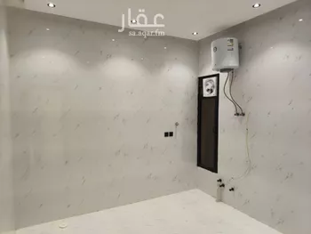 فيلا للبيع في شارع علي بن سلامة اللخمي, حي بدر, مدينة الرياض, منطقة الرياض صورة 3