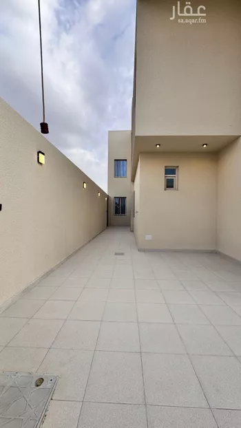 فيلا للبيع في شارع العام, حي النزهة 1, مدينة احد رفيده, منطقة عسير صورة 3